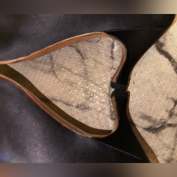 Vintage Stuart Weitzman women’s blue silk leather sole kitten heels 7 formal - Picture 7 of 14